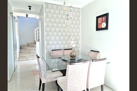 7_photo/94dce1544f.90bd9ce7e18c11b8-ATLAS-0f2a1893-7779-402b-b91c-d5cdeaa39ed4.jpg de casa à venda com 3 quartos, 185m² em Vista Alegre, Curitiba