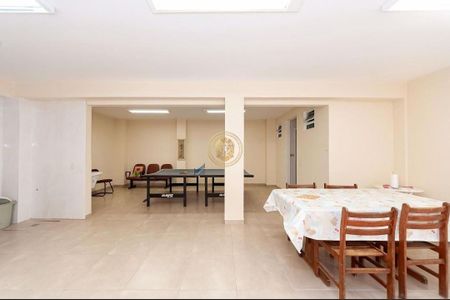 8_photo/94dce154af.ceff8192393c33de-ATLAS-2c2ab2e9-c40e-4398-895d-67decdde97b5.jpg de casa à venda com 4 quartos, 406m² em Vista Alegre, Curitiba