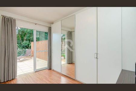 12_photo/94dce154d3.d0082307d5ebb9e3-ATLAS-6ec58ea9-8798-4942-b5e7-3dc879f8dd4e.jpg de casa à venda com 3 quartos, 165m² em Mercês, Curitiba