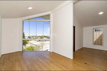 45_photo/94dce15513.4c6540140f3be6b3-ATLAS-90603fbf-7545-40d5-b8ce-e1acb8de844a.jpg de casa à venda com 3 quartos, 292m² em Mercês, Curitiba