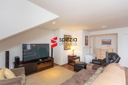 43_photo/94dce1554b.d71f3cba1ed71166-ATLAS-9be22484-e93b-437a-bdb1-edaad6ca55ef.jpg de casa à venda com 3 quartos, 198m² em Bom Retiro, Curitiba