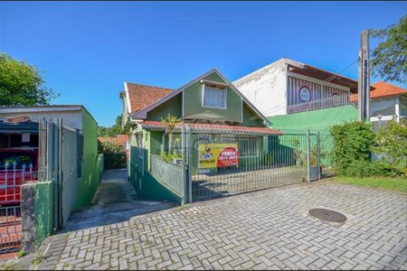 13_photo/94dce1555d.51ed99d268ed7a8b-ATLAS-9f314c37-d855-4283-b31b-39e4b50ee788.jpg de casa à venda com 4 quartos, 180m² em Centro Cívico, Curitiba