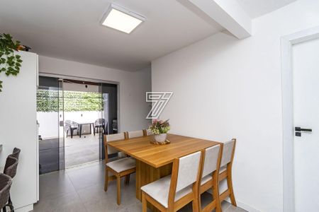 2_photo/94dce15595.3a5abbda3571eaa3-ATLAS-1f085ba8-e93d-4cde-973a-a6883ed6da67.jpg de casa à venda com 4 quartos, 115m² em São Francisco, Curitiba