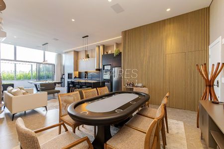 5_photo/94dce1559b.9adbb3a8c64252cf-ATLAS-08673d4f-dfe1-4f41-bc2c-0bbe863130c8.jpg de apartamento à venda com 3 quartos, 350m² em Mercês, Curitiba