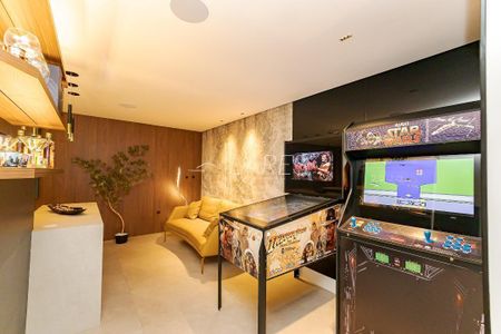 4_photo/94dce1559b.9adbb3a8c64252cf-ATLAS-3edd3fa4-d71b-4b52-b3cb-0c5e20cd851c.jpg de apartamento à venda com 3 quartos, 350m² em Mercês, Curitiba