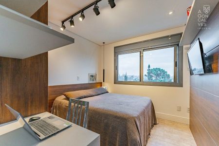 11_photo/94dce1559d.6371781bc9ae2827-ATLAS-362e5f48-9b2d-45e4-acf6-83c70e98c874.jpg de apartamento à venda com 3 quartos, 131m² em Mercês, Curitiba