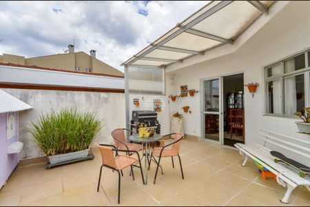 13_photo/94dce156c1.70d34e1d457a0501-ATLAS-2b1d0dfd-0cf9-4a44-8c45-1d300a6bcd96.jpg de casa à venda com 3 quartos, 293m² em Vista Alegre, Curitiba