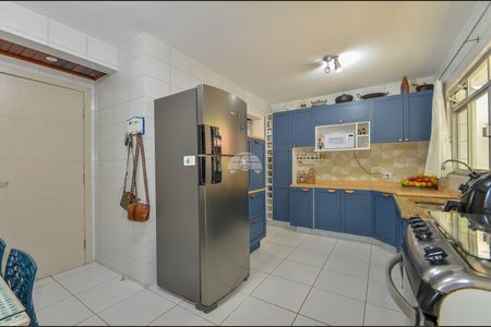 21_photo/94dce156c1.70d34e1d457a0501-ATLAS-b02a4816-8dcd-48a6-aa4e-73cd27fa153a.jpg de casa à venda com 3 quartos, 293m² em Vista Alegre, Curitiba