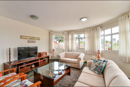 8_photo/94dce156c1.70d34e1d457a0501-ATLAS-e6ec5c10-5de6-454e-a704-8901a7c878b2.jpg de casa à venda com 3 quartos, 293m² em Vista Alegre, Curitiba