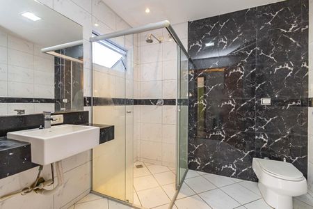 19_photo/94dce15813.a435f80499c70eae-ATLAS-b62d3cd1-fb83-4a13-946f-e9f81c3b67d2.jpg de casa à venda com 4 quartos, 434m² em Mercês, Curitiba