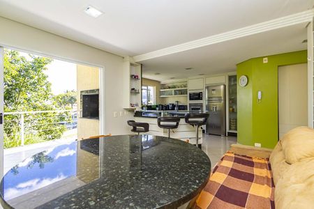 24_photo/94dce15813.a435f80499c70eae-ATLAS-cdee009d-fdc4-4823-862f-20eb73f3c1d7.jpg de casa à venda com 4 quartos, 434m² em Mercês, Curitiba