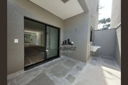 28_photo/94dce15847.bb50c8b7bc154c0c-ATLAS-5a26aaea-b620-4edb-856c-8cbd54e9d0e8.jpg de casa à venda com 3 quartos, 157m² em Mercês, Curitiba