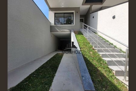 5_photo/94dce15847.bb50c8b7bc154c0c-ATLAS-6d629958-e035-47bf-ae17-c87e5e5a3e9e.jpg de casa à venda com 3 quartos, 157m² em Mercês, Curitiba