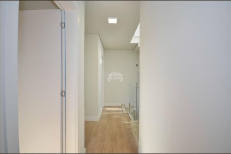 18_photo/94dce158b7.01122fc2a7fcdee4-ATLAS-2f76b0b9-8fda-43b8-892f-118824bd065c.jpg de casa para alugar com 3 quartos, 178m² em Mercês, Curitiba