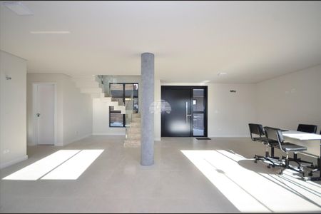 34_photo/94dce158b7.01122fc2a7fcdee4-ATLAS-73e017d5-da35-4b45-a848-fb5eafd188e2.jpg de casa à venda com 3 quartos, 178m² em Mercês, Curitiba