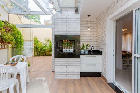 17_photo/94dce159f9.91b9b517b7ad47ef-ATLAS-d4daba08-c953-48dc-ad4a-040aa8595af8.jpg de casa à venda com 3 quartos, 205m² em Vista Alegre, Curitiba