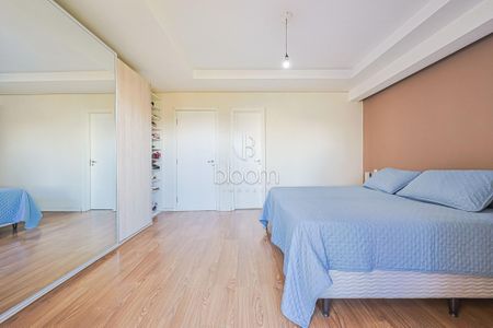 42_photo/94dce15a01.adbb37f92a381176-ATLAS-1b3d0e8f-af94-439e-b3ac-30ec6a5acbfa.jpg de casa à venda com 4 quartos, 209m² em Vista Alegre, Curitiba