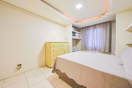 25_photo/94dce15a01.adbb37f92a381176-ATLAS-761bde3c-e117-407f-b3ef-fe9c10e21d46.jpg de casa à venda com 4 quartos, 209m² em Vista Alegre, Curitiba