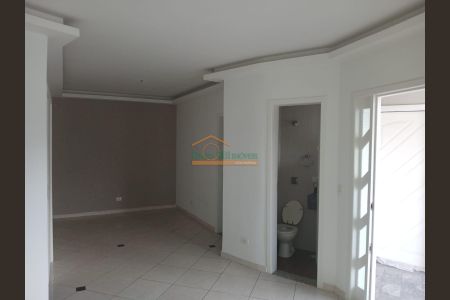 39_photo/94dce15af5.ef54ae0820d9559b-ATLAS-77df9c0d-a055-4df8-93c4-2c63d3e43e71.jpg de casa à venda com 3 quartos, 398m² em Vista Alegre, Curitiba