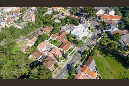 1_photo/94dce15b31.526b8d0f117d2dc5-ATLAS-09d5345e-8e89-441a-9b45-71791c1d281c.jpg de casa à venda com 3 quartos, 240m² em Vista Alegre, Curitiba