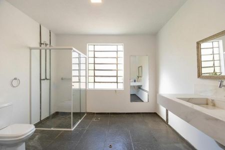 12_photo/94dce15b63.826aa08d214c4ef3-ATLAS-b2616a1e-5bd6-4d2f-8adb-61d1b8fcda84.jpg de casa à venda com 4 quartos, 199m² em Vista Alegre, Curitiba