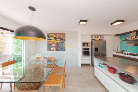 9_photo/94dce15bfb.514029e2825bf570-ATLAS-20cf6d5d-3e99-4ead-a738-2adf73b8d7e1.jpg de apartamento à venda com 2 quartos, 174m² em Vista Alegre, Curitiba