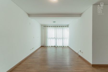 6_photo/94dce15bfb.6078962618a5e60c-ATLAS-148103cc-d38b-425c-b7ed-fd200ae5b8d4.jpg de apartamento à venda com 3 quartos, 191m² em Vista Alegre, Curitiba