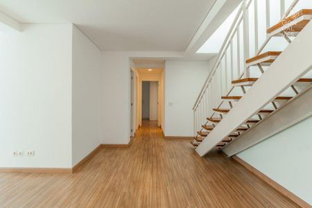 5_photo/94dce15bfb.6078962618a5e60c-ATLAS-73ee586c-313c-4488-9c4e-e8e2c6648134.jpg de apartamento à venda com 3 quartos, 191m² em Vista Alegre, Curitiba