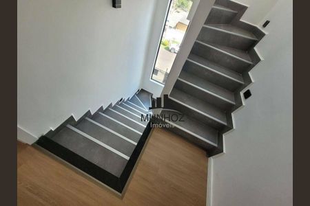 44_photo/94dce15c97.0abb473e952761da-ATLAS-796b7c3d-ff9b-4373-bd4e-9702ef492fd8.jpg de casa à venda com 3 quartos, 127m² em Vista Alegre, Curitiba