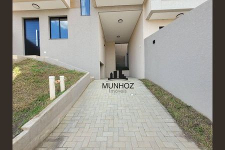 6_photo/94dce15c97.0abb473e952761da-ATLAS-b916fc7a-e6a9-48d9-a1de-ea98cd375fba.jpg de casa à venda com 3 quartos, 127m² em Vista Alegre, Curitiba