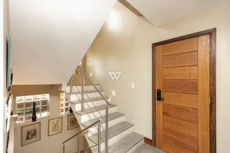 9_photo/94dce15ce1.040929e4059d90de-ATLAS-27c32bc4-8d0c-4f02-a0ae-6f0e4b97637a.jpg de casa à venda com 4 quartos, 460m² em Vista Alegre, Curitiba