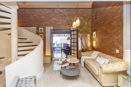 6_photo/94dce15d69.e8818d4a5c5dde9d-ATLAS-03d1e448-507f-46c6-a4ef-67aa8c5d4e52.jpg de casa à venda com 4 quartos, 437m² em Vista Alegre, Curitiba