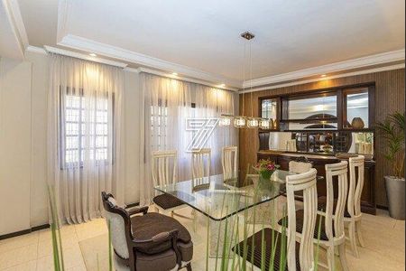 14_photo/94dce15d69.e8818d4a5c5dde9d-ATLAS-794cf1a5-a02a-4c78-845a-c29f1e55f814.jpg de casa à venda com 4 quartos, 437m² em Vista Alegre, Curitiba