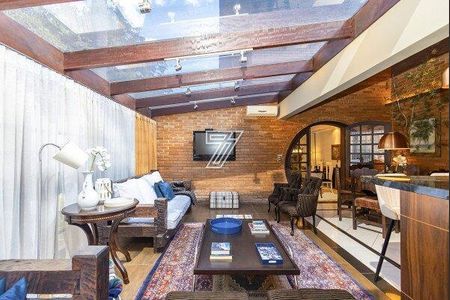 9_photo/94dce15d69.e8818d4a5c5dde9d-ATLAS-c96c7b11-72a4-4d02-9497-782c1a9cc668.jpg de casa à venda com 4 quartos, 437m² em Vista Alegre, Curitiba