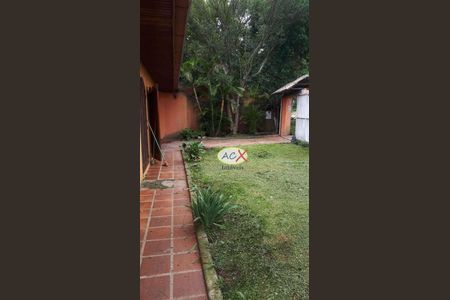 11_photo/94dce15ed9.e6c5309fd1607d84-ATLAS-b07144a9-52a2-4777-a033-2e2d76a2c826.jpg de casa à venda com 4 quartos, 350m² em Mercês, Curitiba