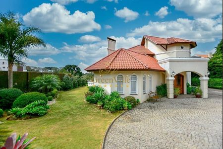 5_photo/94dce1632b.ceff8192393c33de-ATLAS-46fdb9ec-0c65-4d9c-930b-64b9c6433e28.jpg de casa à venda com 4 quartos, 2739m² em Santo Inácio, Curitiba