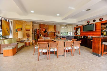 36_photo/94dce1632b.ceff8192393c33de-ATLAS-e9bea435-40d3-458a-8e0e-3e819aa99205.jpg de casa à venda com 4 quartos, 2739m² em Santo Inácio, Curitiba