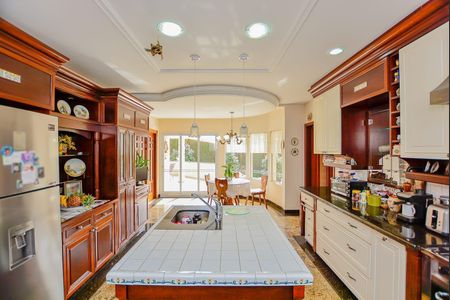 33_photo/94dce1632b.ceff8192393c33de-ATLAS-e9d364f1-e414-44bb-8479-32d29e2e6ef8.jpg de casa à venda com 4 quartos, 2739m² em Santo Inácio, Curitiba