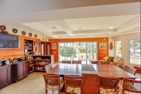 6_photo/94dce1632b.ceff8192393c33de-ATLAS-edf7da4f-e9d7-411e-976b-ac675775e9ec.jpg de casa à venda com 4 quartos, 2739m² em Santo Inácio, Curitiba