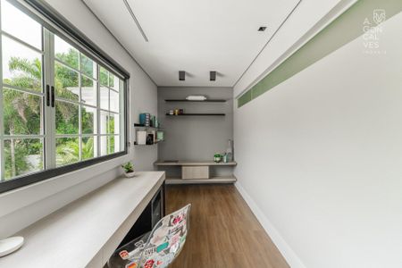 5_photo/94dce167f3.74dbc9aa7d3e0758-ATLAS-0f5067fa-4f83-45f2-8a82-5c33b40cf8a3.jpg de casa à venda com 3 quartos, 375m² em Cascatinha, Curitiba