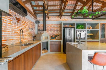 19_photo/94dce167f3.74dbc9aa7d3e0758-ATLAS-4e8ff259-182d-472e-b08c-544f091734b5.jpg de casa à venda com 3 quartos, 375m² em Cascatinha, Curitiba