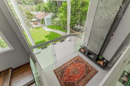 5_photo/94dce167f3.74dbc9aa7d3e0758-ATLAS-7d2e9867-0e9e-43f2-8767-4e978955f0f8.jpg de casa à venda com 3 quartos, 375m² em Cascatinha, Curitiba