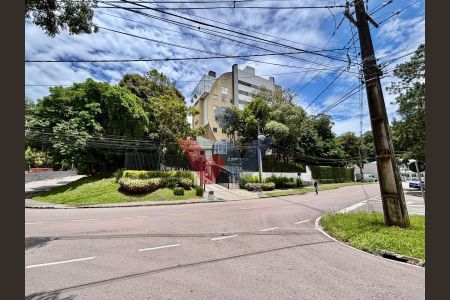 2_photo/94dce1690f.caf6c04f909f2ef2-ATLAS-dfdd7bcc-4c3d-4002-b4ed-2fc183a09590.jpg de apartamento à venda com 3 quartos, 159m² em Cascatinha, Curitiba