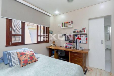 4_photo/94dce16d93.6721d330cc8d7611-ATLAS-12b9b369-d760-4300-a3ab-1f9d9e5f68d4.jpg de casa à venda com 4 quartos, 420m² em Cascatinha, Curitiba