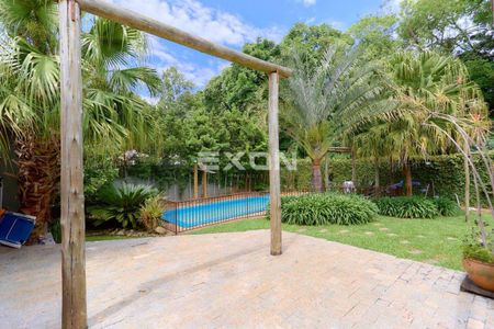 30_photo/94dce16d93.6721d330cc8d7611-ATLAS-8238faa1-4b04-4785-8346-84854d0fd422.jpg de casa à venda com 4 quartos, 420m² em Cascatinha, Curitiba