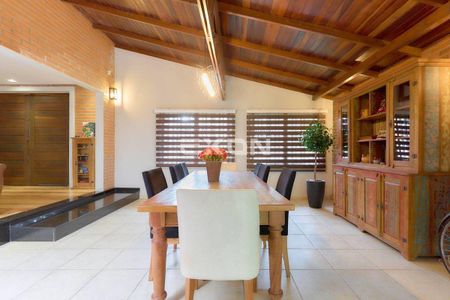 6_photo/94dce16d93.6721d330cc8d7611-ATLAS-86ffe1b9-45b5-435b-82ef-0f3804892d0c.jpg de casa à venda com 4 quartos, 420m² em Cascatinha, Curitiba