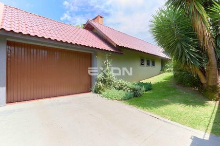 33_photo/94dce16d93.6721d330cc8d7611-ATLAS-9f48717e-5d8d-46a4-a801-c7a8f547d6d8.jpg de casa à venda com 4 quartos, 420m² em Cascatinha, Curitiba