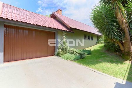 10_photo/94dce16d93.6721d330cc8d7611-ATLAS-d2c0e11a-e527-4f8a-b0e6-476da440c013.jpg de casa à venda com 4 quartos, 420m² em Cascatinha, Curitiba