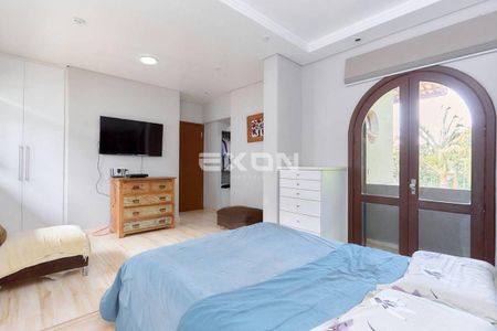 22_photo/94dce16d93.6721d330cc8d7611-ATLAS-f40e632c-9aeb-4b1f-b466-ccd34512d631.jpg de casa à venda com 4 quartos, 420m² em Cascatinha, Curitiba