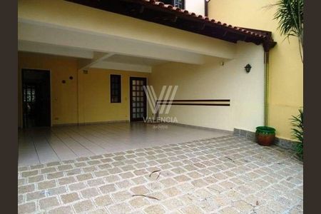 7_photo/94dce16d97.ef9097c2fd5b064b-ATLAS-265a5f9d-68eb-41fe-8c06-acf79247f3fc.jpg de casa à venda com 5 quartos, 304m² em Cascatinha, Curitiba